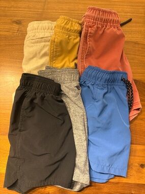 Cat & Jack Boys Shorts Bundle Size XS (4/5) – 6 Pairs